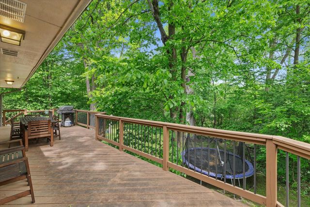4948 Deerwood DRIVE, Mount Pleasant, WI 53406