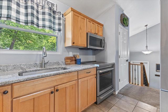 4948 Deerwood DRIVE, Mount Pleasant, WI 53406