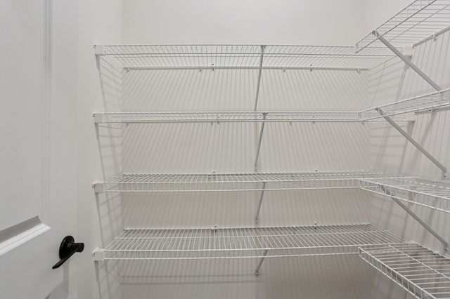 108 Vanguard Drive, La Vergne, TN 37086