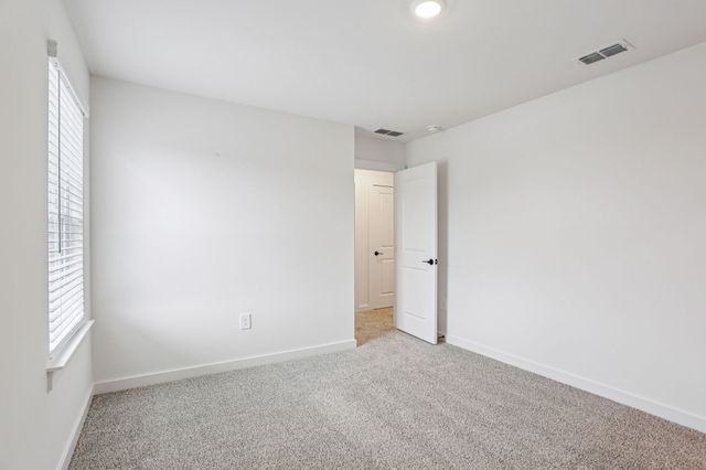 108 Vanguard Drive, La Vergne, TN 37086