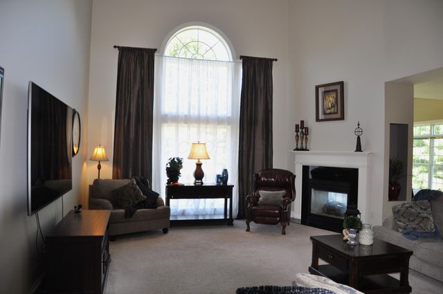 6050 Medallion Drive W, Westerville, OH 43082