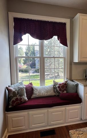 6050 Medallion Drive W, Westerville, OH 43082