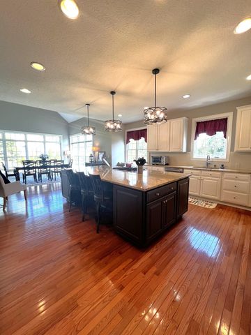 6050 Medallion Drive W, Westerville, OH 43082