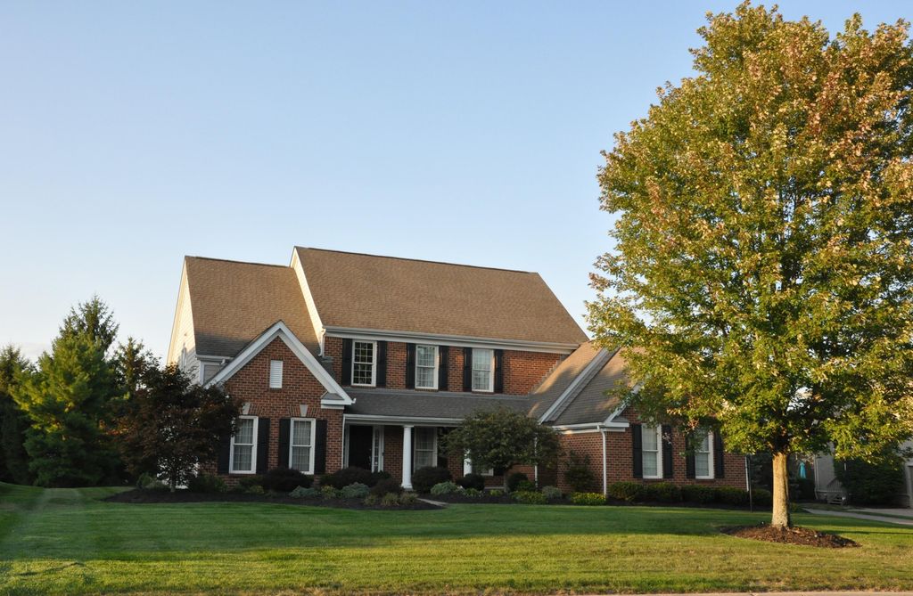 6050 Medallion Drive W, Westerville, OH 43082