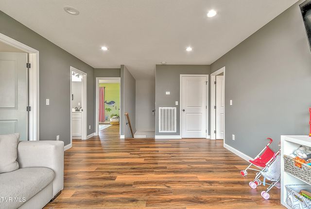 1975 Erwin Highway, Greeneville, TN 37745