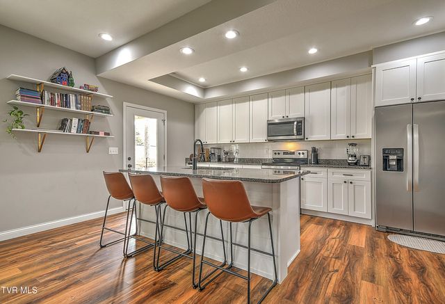 1975 Erwin Highway, Greeneville, TN 37745