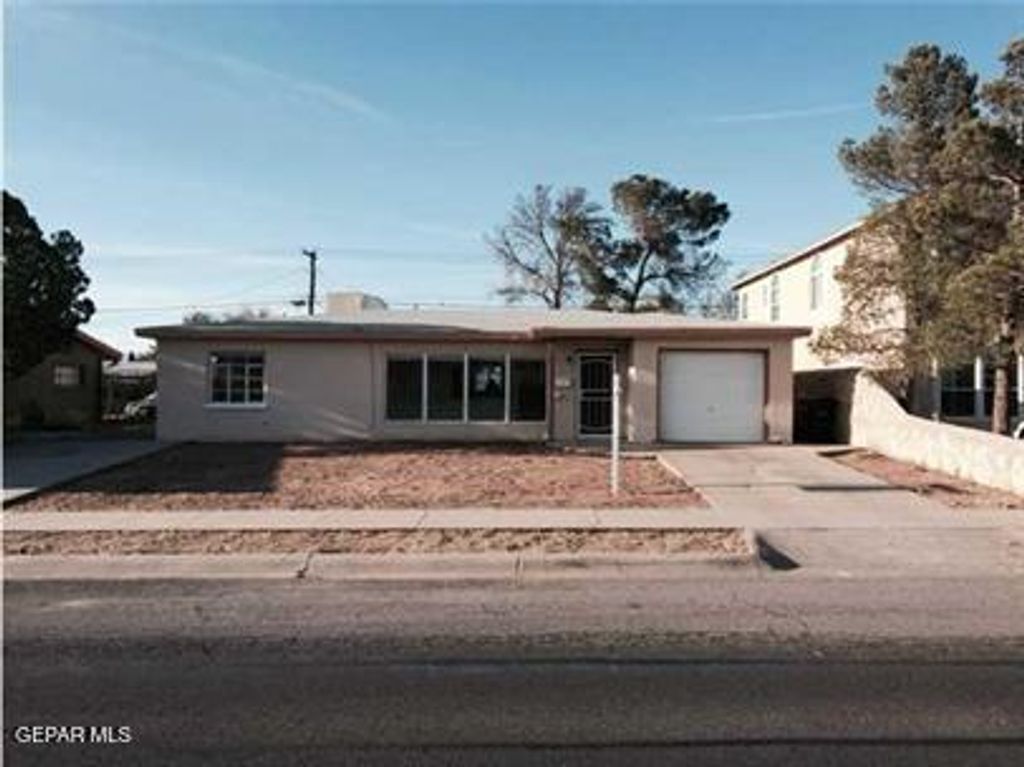 7405 EDGEMERE Boulevard, El Paso, TX 79925