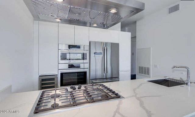 7120 E KIERLAND Boulevard 1102, Scottsdale, AZ 85254