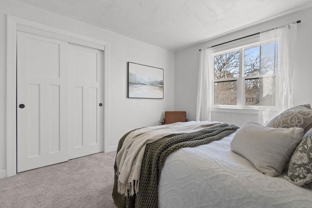 2734 N BEECHWOOD COURT, Appleton, WI 54911