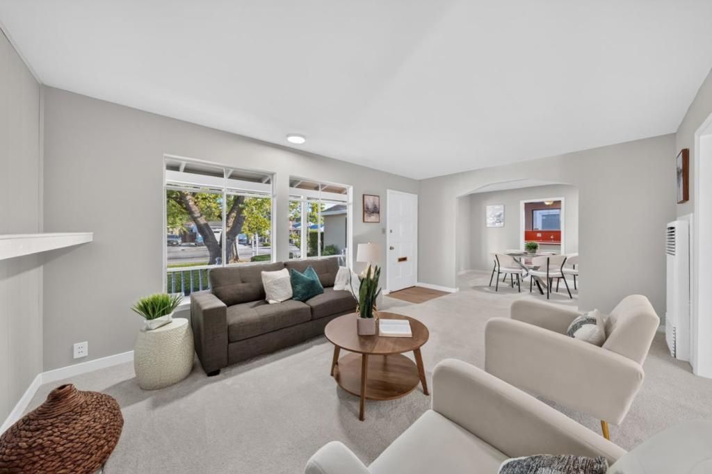 Image 12 of property listing at 2433 W Hedding Street, San Jose, CA 95128