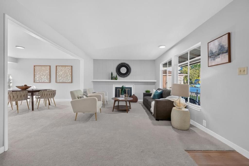 Image 14 of property listing at 2433 W Hedding Street, San Jose, CA 95128