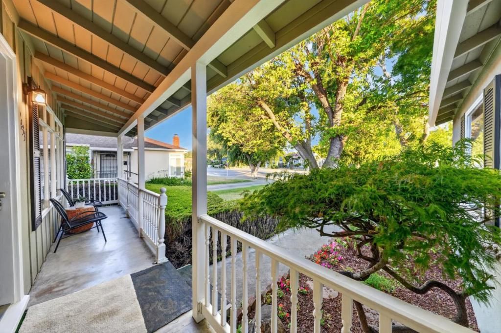 Image 4 of property listing at 2433 W Hedding Street, San Jose, CA 95128