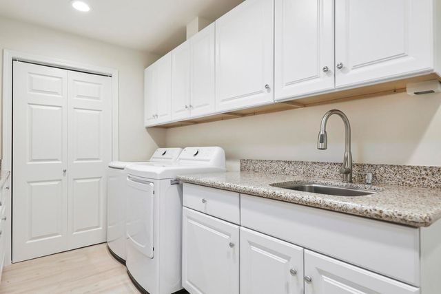 158 Running Springs Drive, Palm Desert, CA 92211