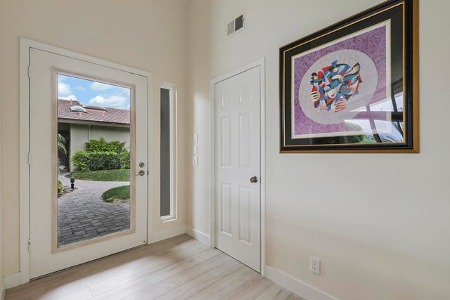 158 Running Springs Drive, Palm Desert, CA 92211