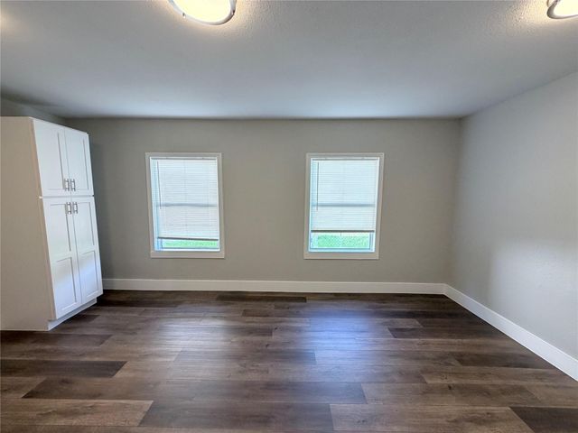 7011 Anderson Street, Texas City, TX 77591