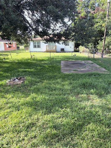 7011 Anderson Street, Texas City, TX 77591
