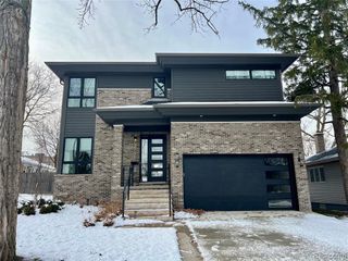 3711 Hampton Boulevard, Royal Oak, MI 48073