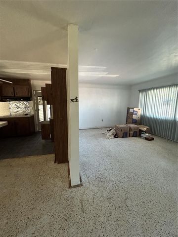 6116 52ND AVENUE N, Kenneth City, FL 33709