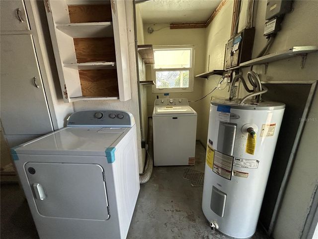 6116 52ND AVENUE N, Kenneth City, FL 33709