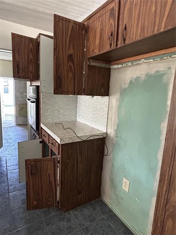 6116 52ND AVENUE N, Kenneth City, FL 33709