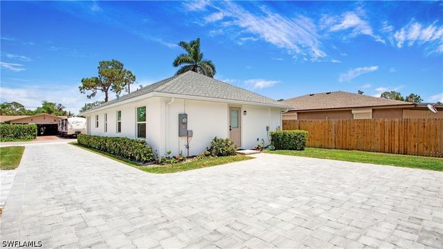 27302 DORTCH AVE, Bonita Springs, FL 34135