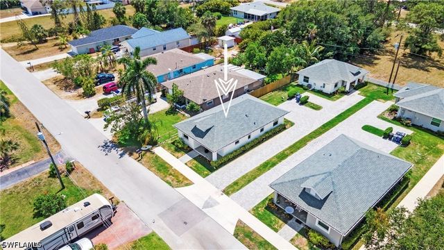 27302 DORTCH AVE, Bonita Springs, FL 34135