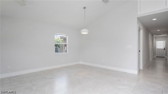 27302 DORTCH AVE, Bonita Springs, FL 34135