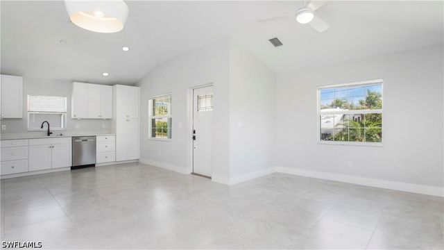 27302 DORTCH AVE, Bonita Springs, FL 34135