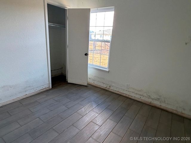 9924 N 44th East Avenue, Sperry, OK 74073