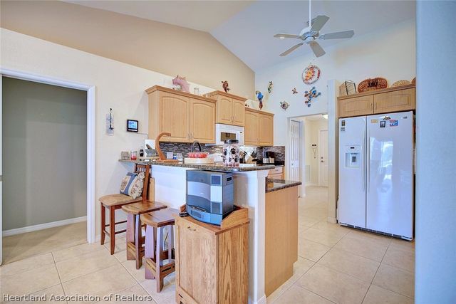 1208 Lakeside Way, Sebring, FL 33876