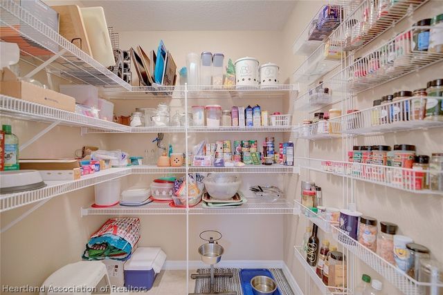 1208 Lakeside Way, Sebring, FL 33876