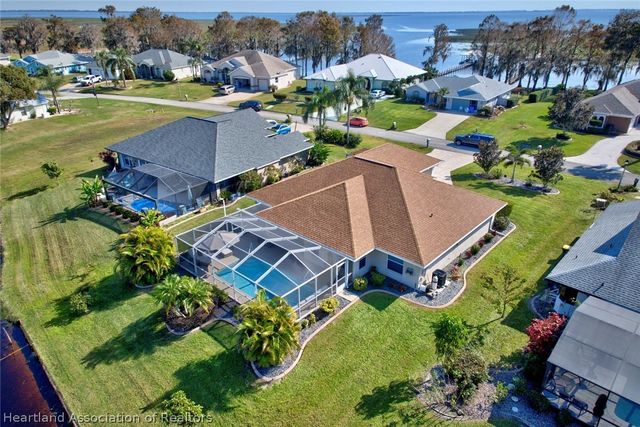 1208 Lakeside Way, Sebring, FL 33876