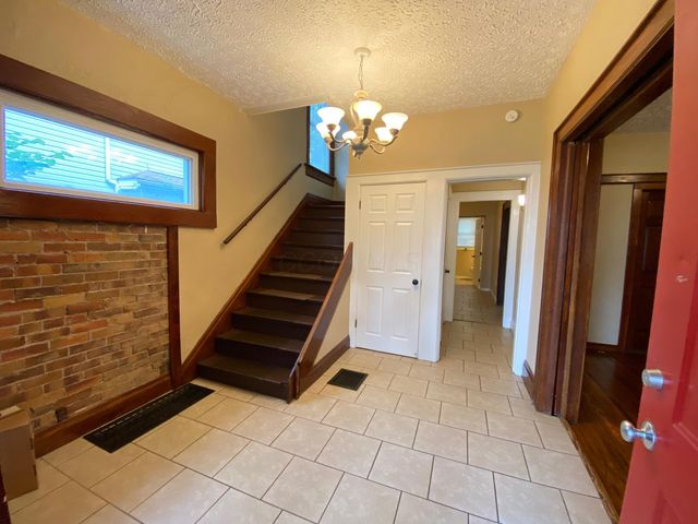 419 E 16th Avenue, Columbus, OH 43201