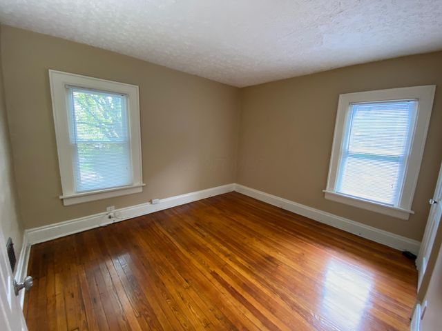 419 E 16th Avenue, Columbus, OH 43201
