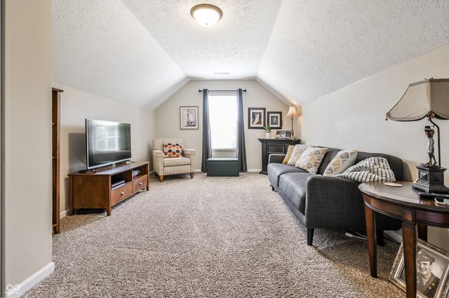 1505 Arbor Springs Drive, Brownsburg, IN 46112