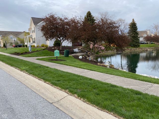 1505 Arbor Springs Drive, Brownsburg, IN 46112