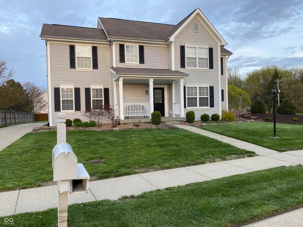 1505 Arbor Springs Drive, Brownsburg, IN 46112