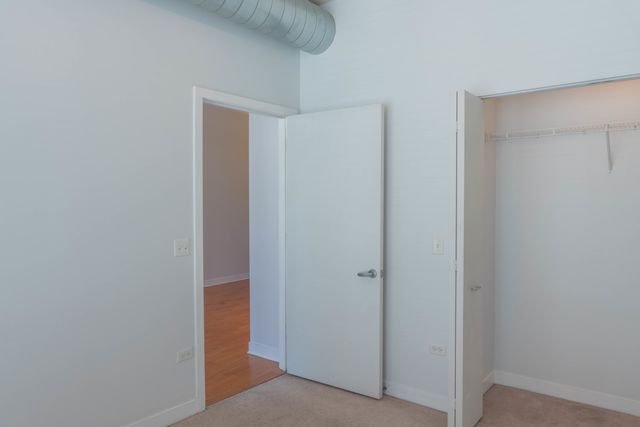 650 W WAYMAN Street 301C, Chicago, IL 60661