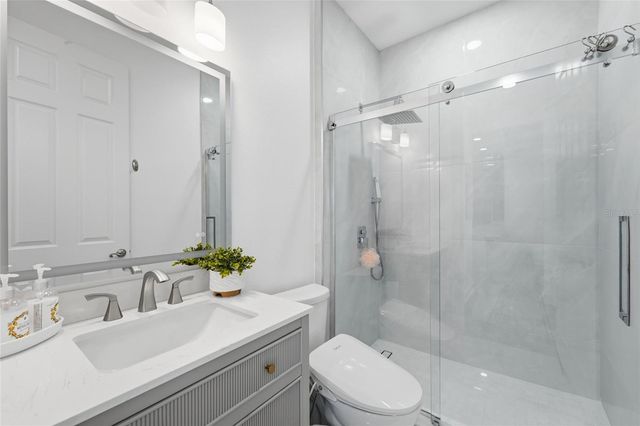 11545 BRICKYARD POND LANE, Windermere, FL 34786