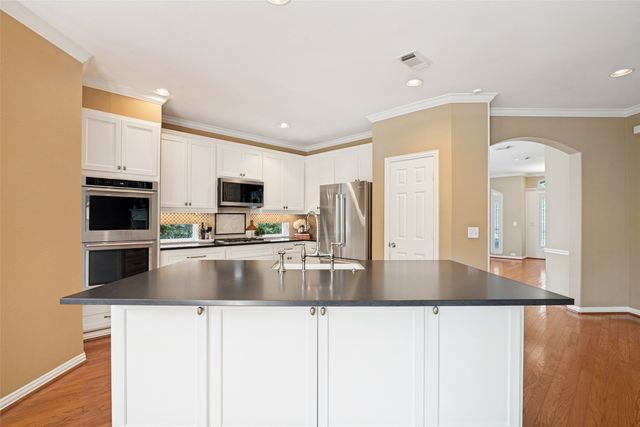 18648 Gibbons Drive, Dallas, TX 75287