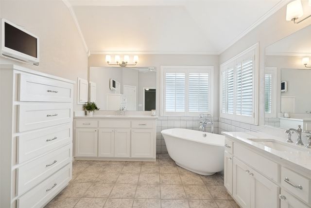 18648 Gibbons Drive, Dallas, TX 75287