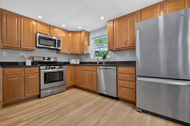 19 Bellaire Rd, Boston, MA 02132