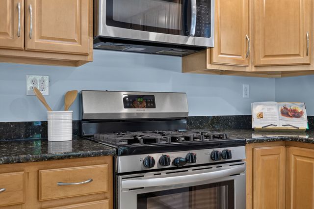 19 Bellaire Rd, Boston, MA 02132