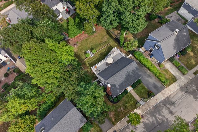 19 Bellaire Rd, Boston, MA 02132