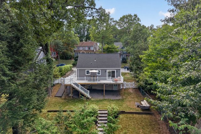 19 Bellaire Rd, Boston, MA 02132