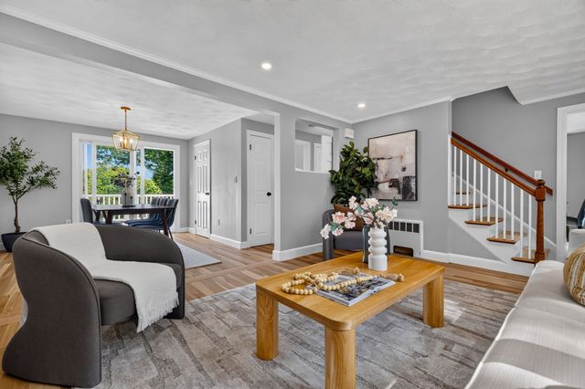 19 Bellaire Rd, Boston, MA 02132