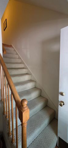 2 Wyndmere Drive, Londonderry, NH 03053