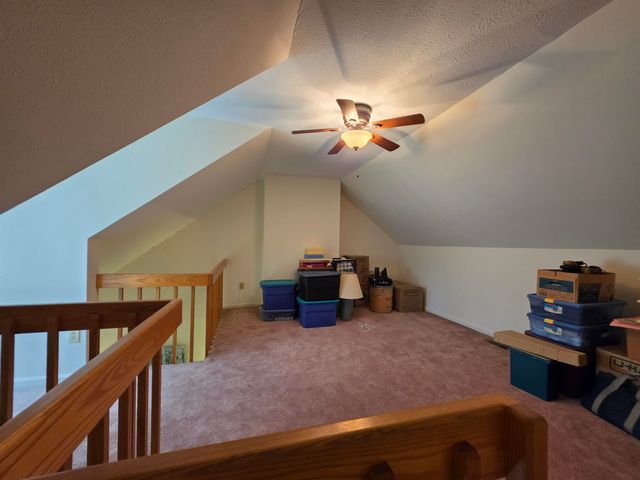 2 Wyndmere Drive, Londonderry, NH 03053