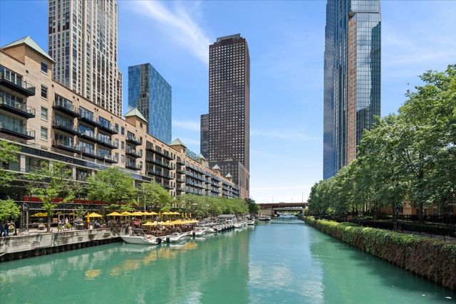 447 N McClurg Court 447, Chicago, IL 60611
