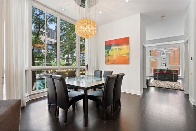 447 N McClurg Court 447, Chicago, IL 60611